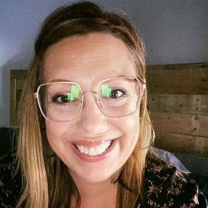 Meet your Posher, Alexandra